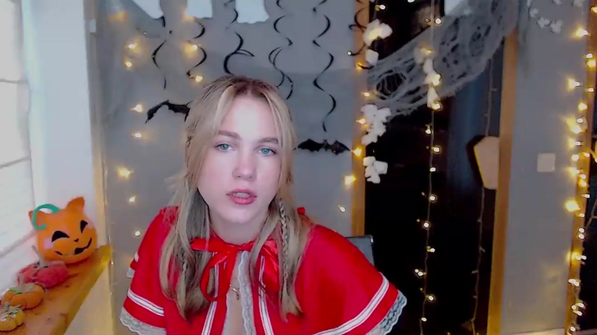 Gallery image thumbnail from Kate_Lewiss's myfreecams stream on, 10/31/2024, 08:04 image 6 of 20