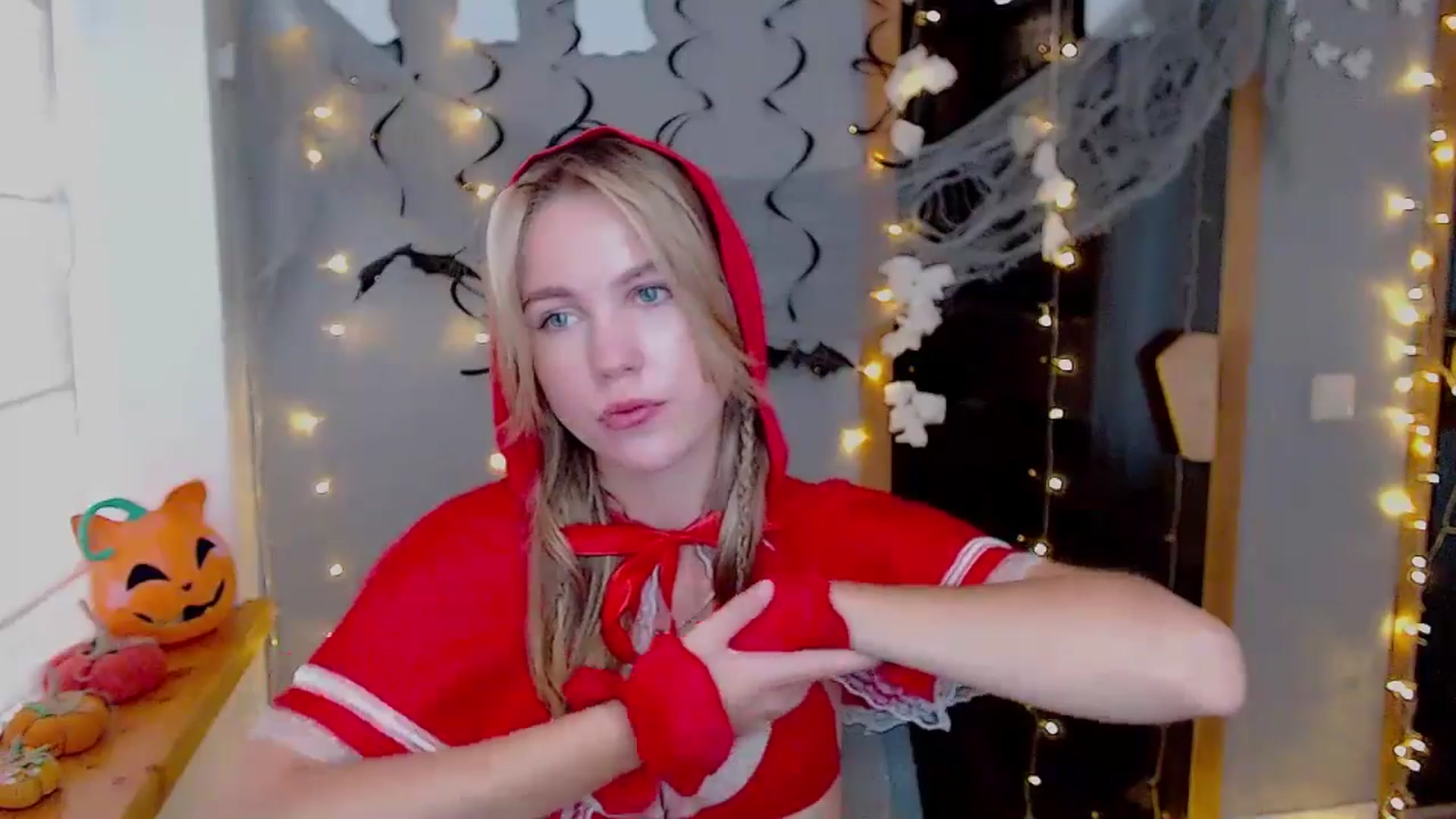 Gallery image thumbnail from Kate_Lewiss's myfreecams stream on, 10/31/2024, 08:28 image 15 of 20