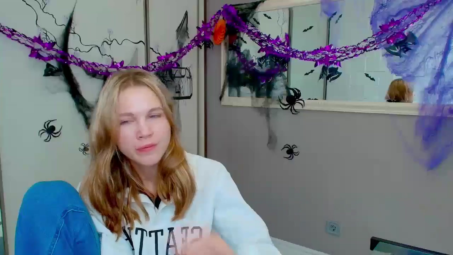 Gallery image thumbnail from Kate_Lewiss's myfreecams stream on, 11/01/2024, 09:58 image 8 of 20