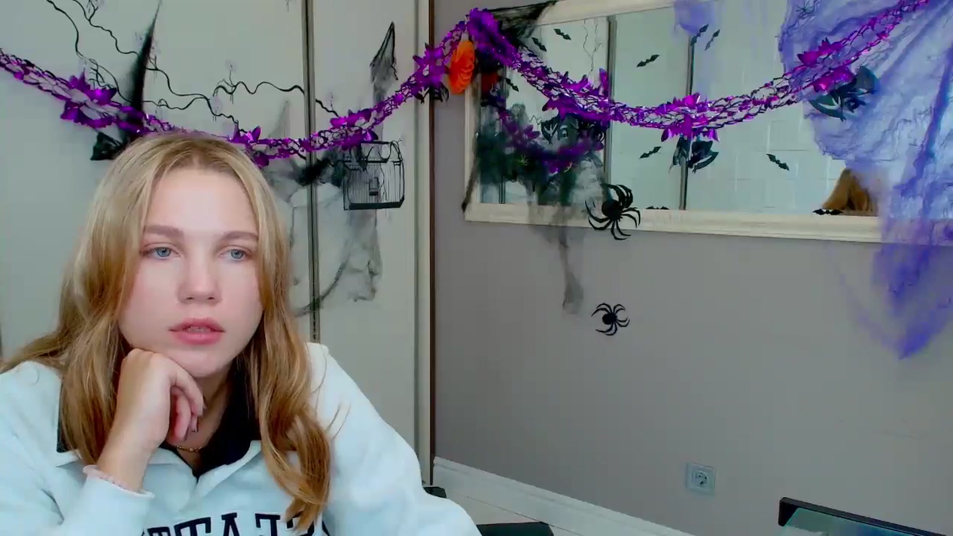 Gallery image thumbnail from Kate_Lewiss's myfreecams stream on, 11/01/2024, 09:58 image 13 of 20
