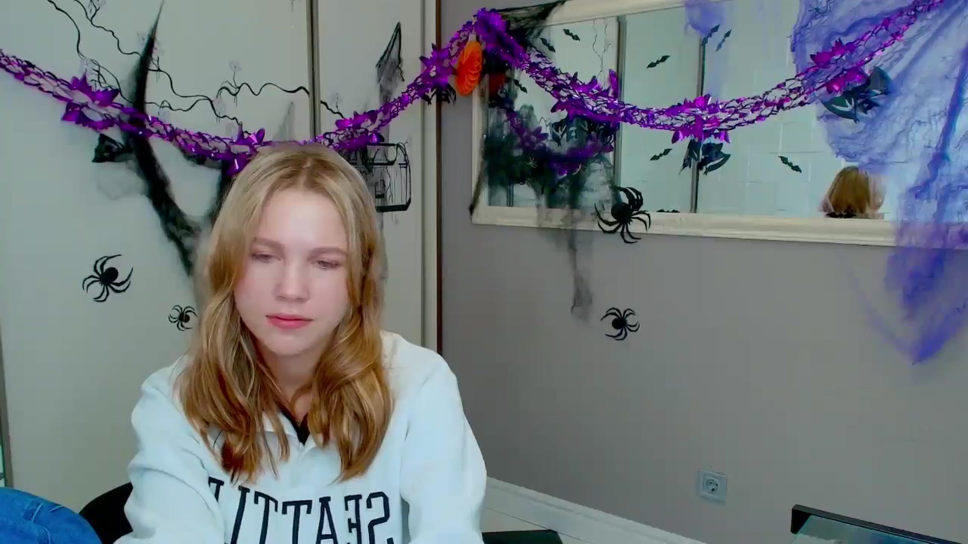 Gallery image thumbnail from Kate_Lewiss's myfreecams stream on, 11/01/2024, 09:58 image 9 of 20