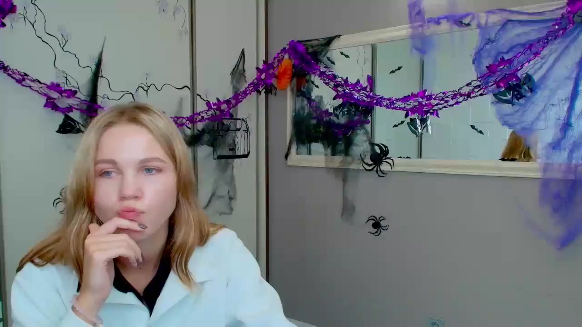 Gallery image thumbnail from Kate_Lewiss's myfreecams stream on, 11/01/2024, 10:59 image 1 of 20