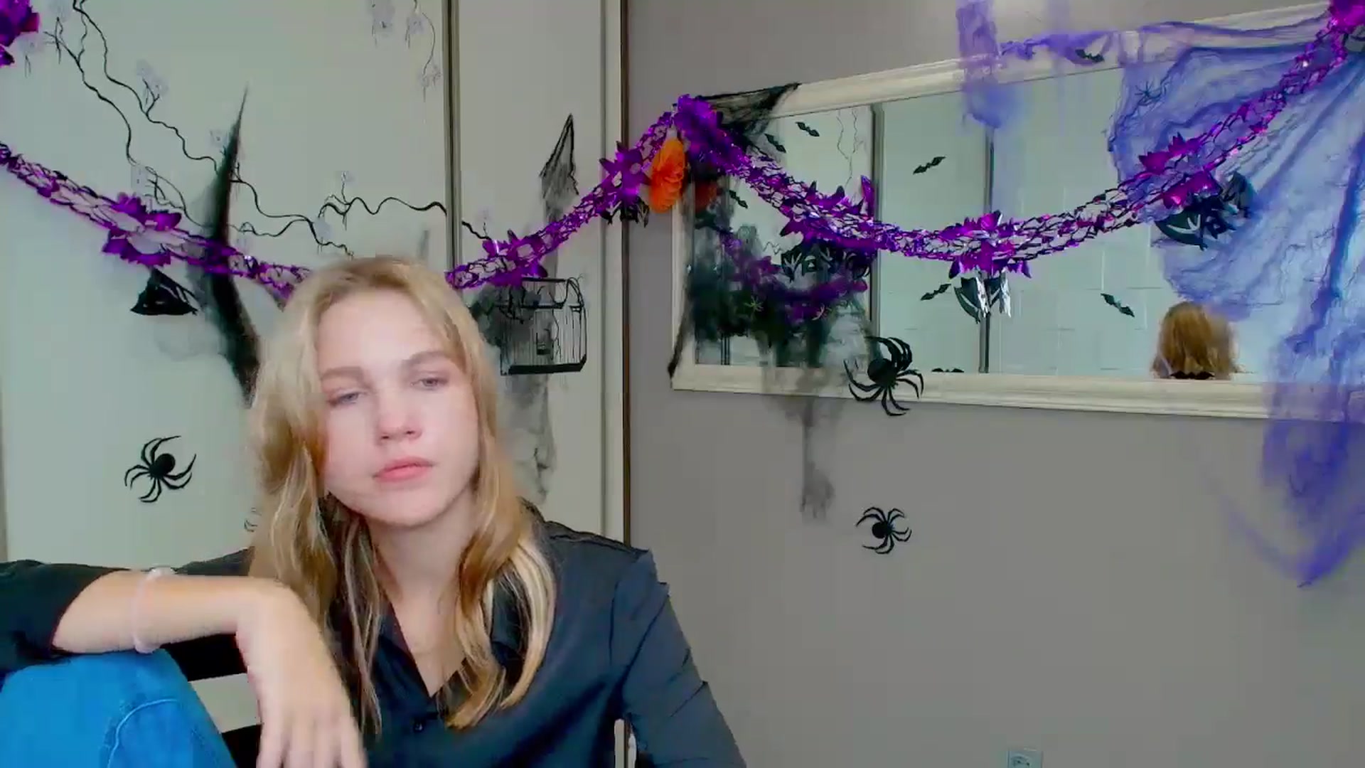 Gallery image thumbnail from Kate_Lewiss's myfreecams stream on, 11/01/2024, 12:02 image 6 of 20