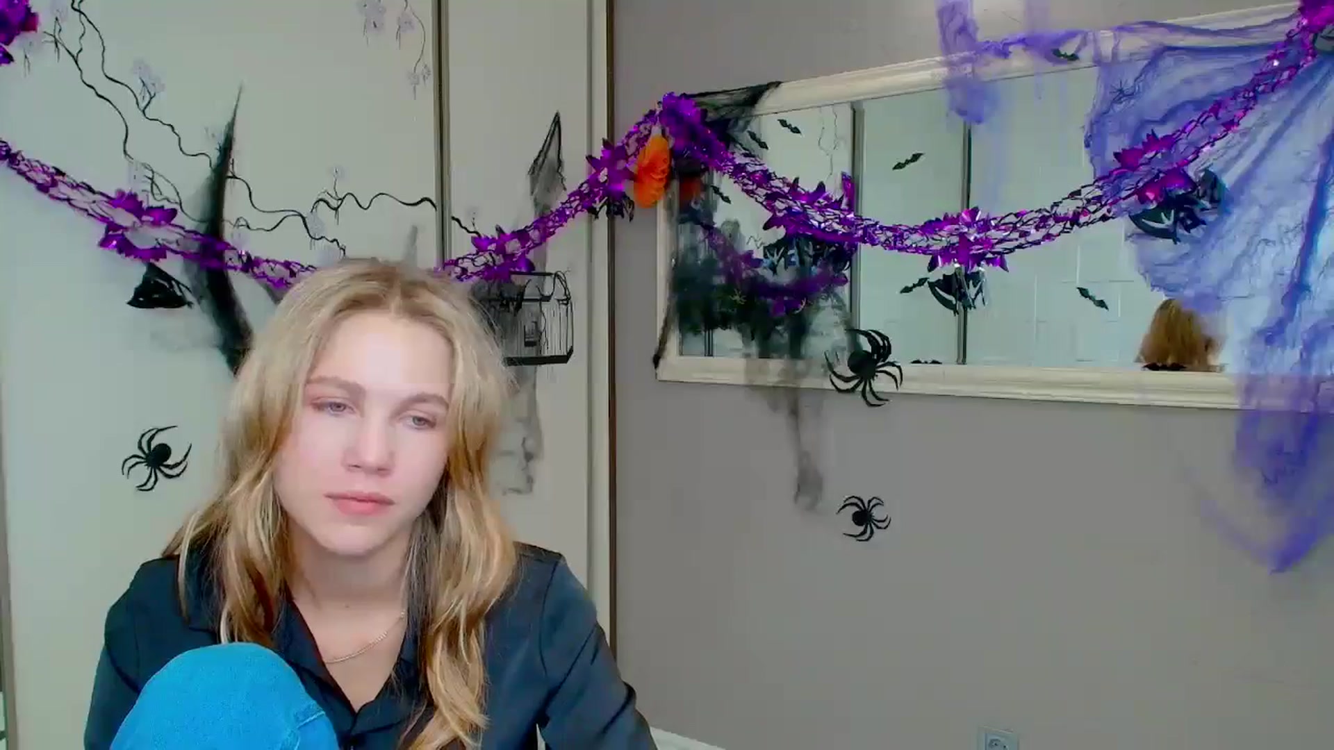 Gallery image thumbnail from Kate_Lewiss's myfreecams stream on, 11/01/2024, 12:02 image 17 of 20