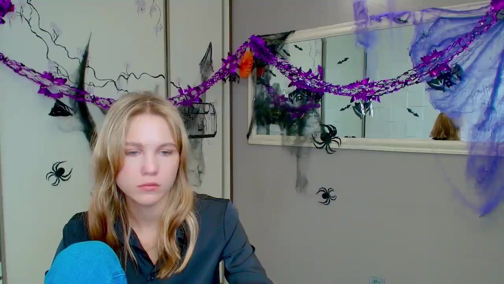 Gallery image thumbnail from Kate_Lewiss's myfreecams stream on, 11/01/2024, 12:02 image 3 of 20