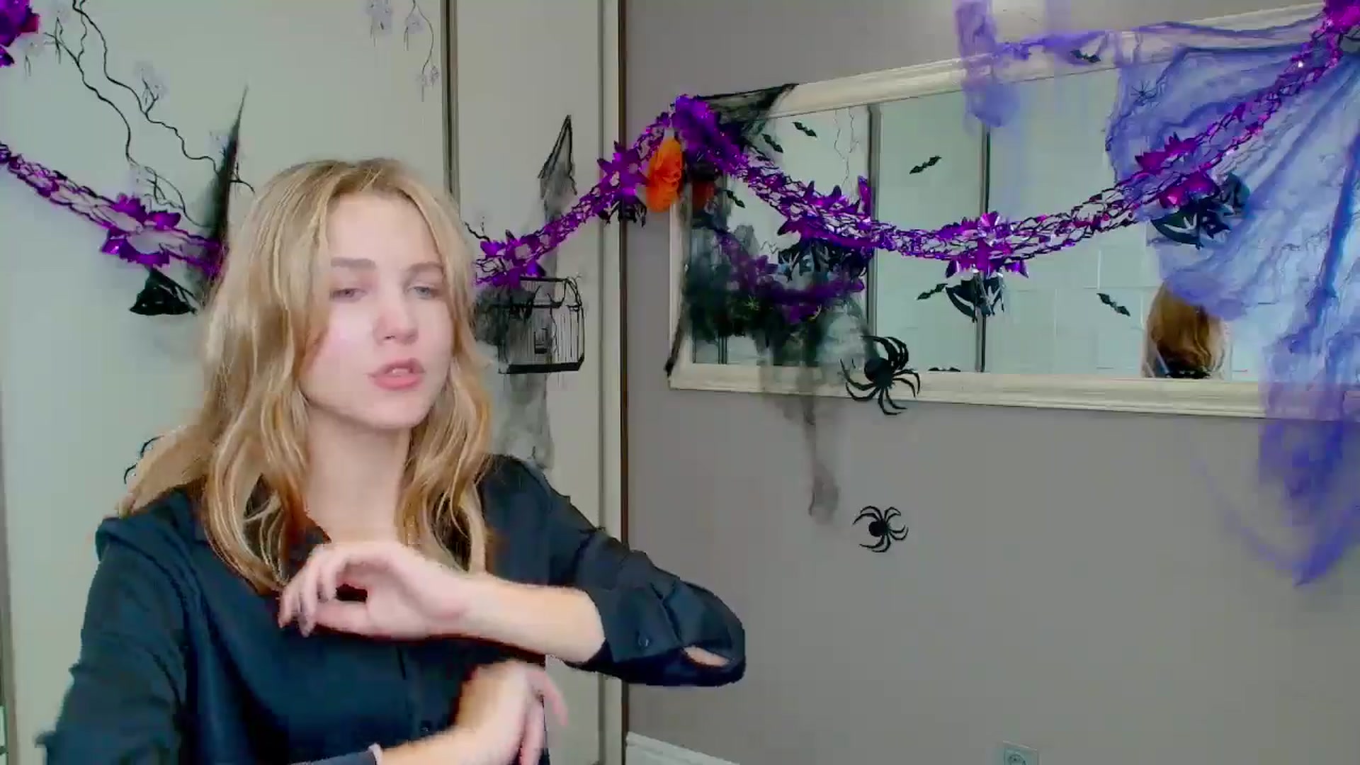 Gallery image thumbnail from Kate_Lewiss's myfreecams stream on, 11/01/2024, 12:02 image 12 of 20
