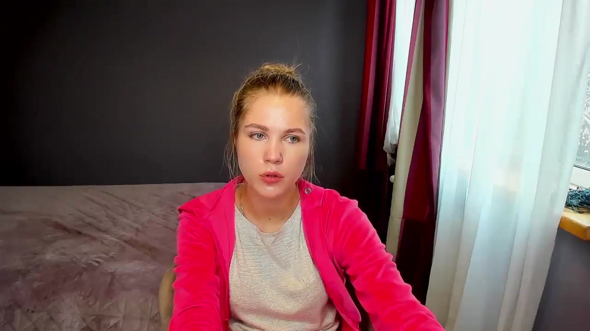 Gallery image thumbnail from Kate_Lewiss's myfreecams stream on, 11/06/2024, 09:38 image 8 of 20