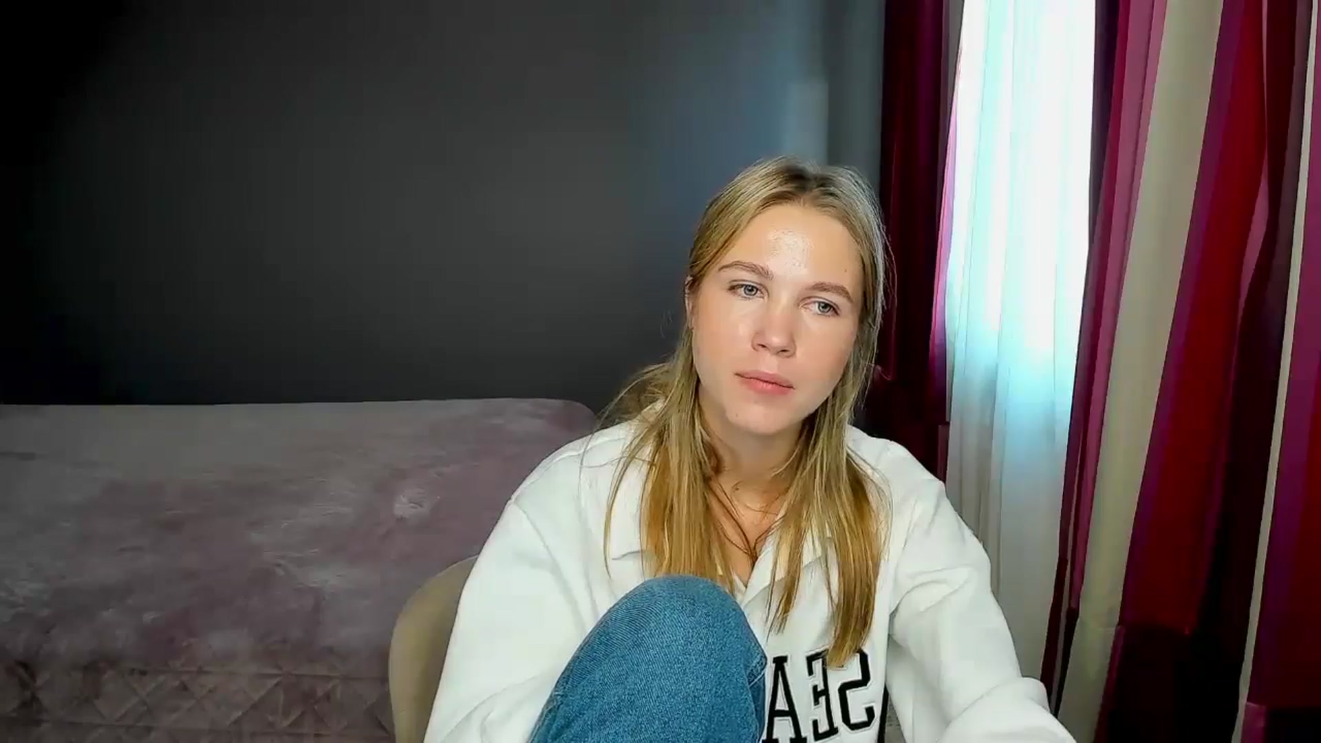 Gallery image thumbnail from Kate_Lewiss's myfreecams stream on, 11/07/2024, 09:18 image 20 of 20