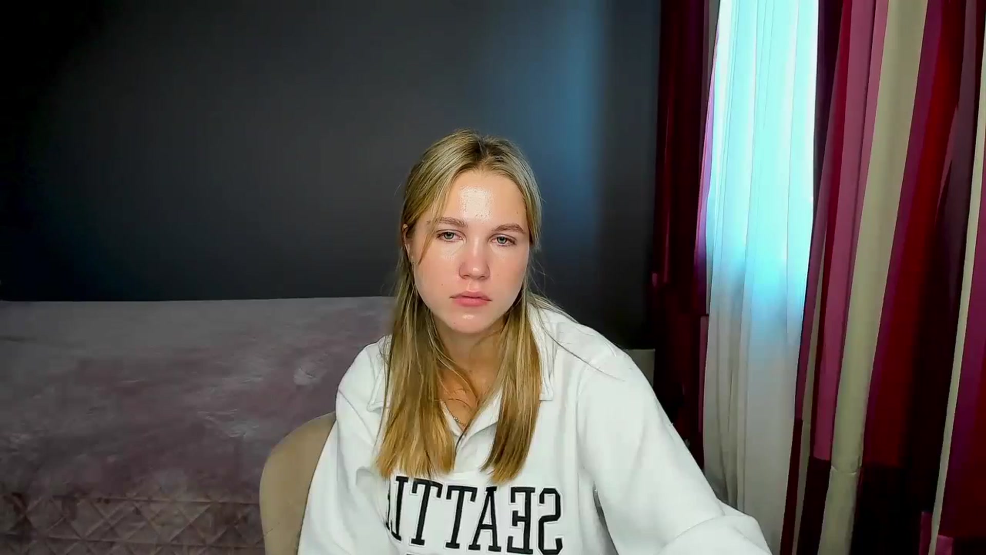 Gallery image thumbnail from Kate_Lewiss's myfreecams stream on, 11/07/2024, 11:38 image 3 of 20