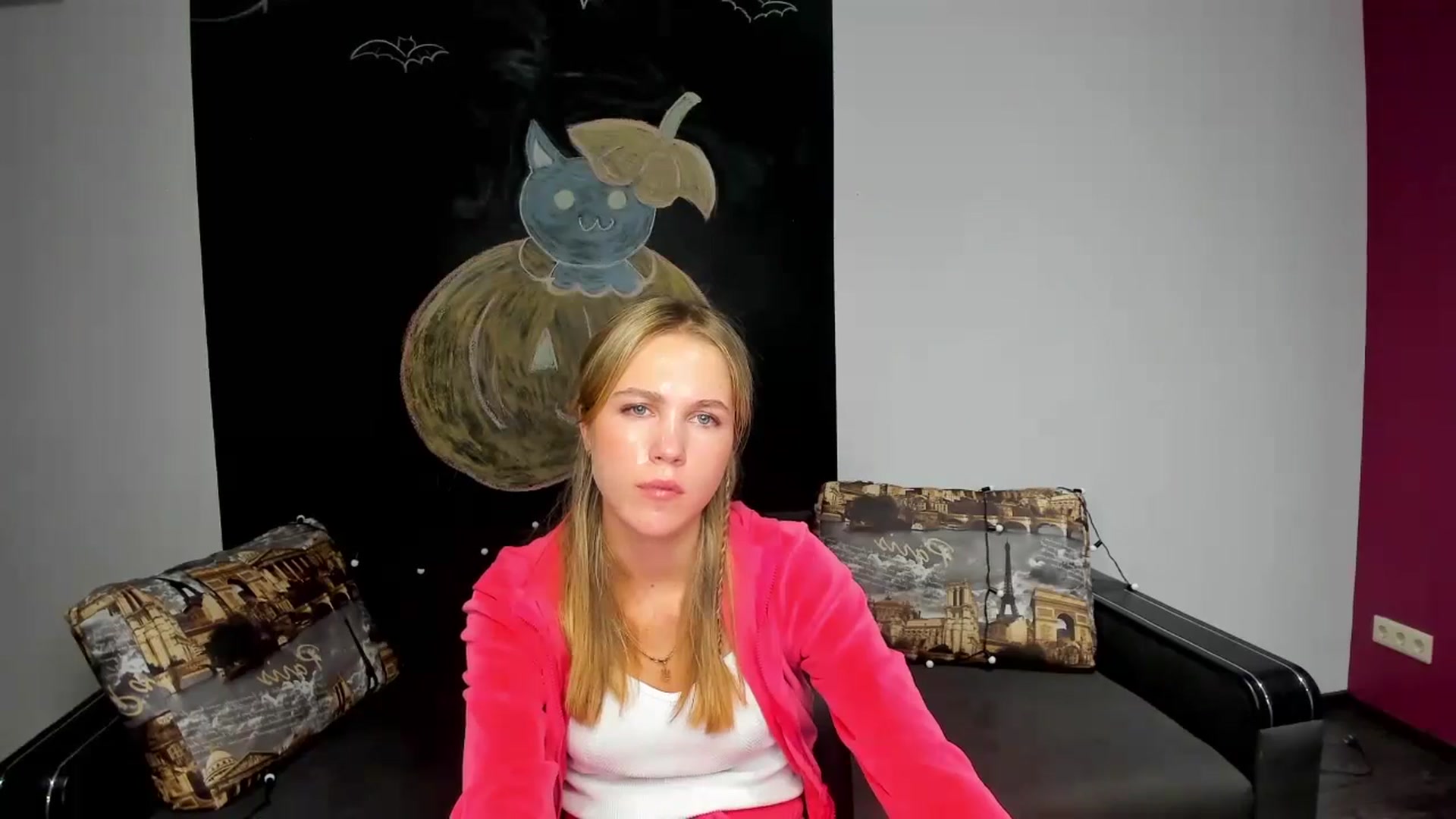 Gallery image thumbnail from Kate_Lewiss's myfreecams stream on, 11/08/2024, 12:04 image 19 of 20