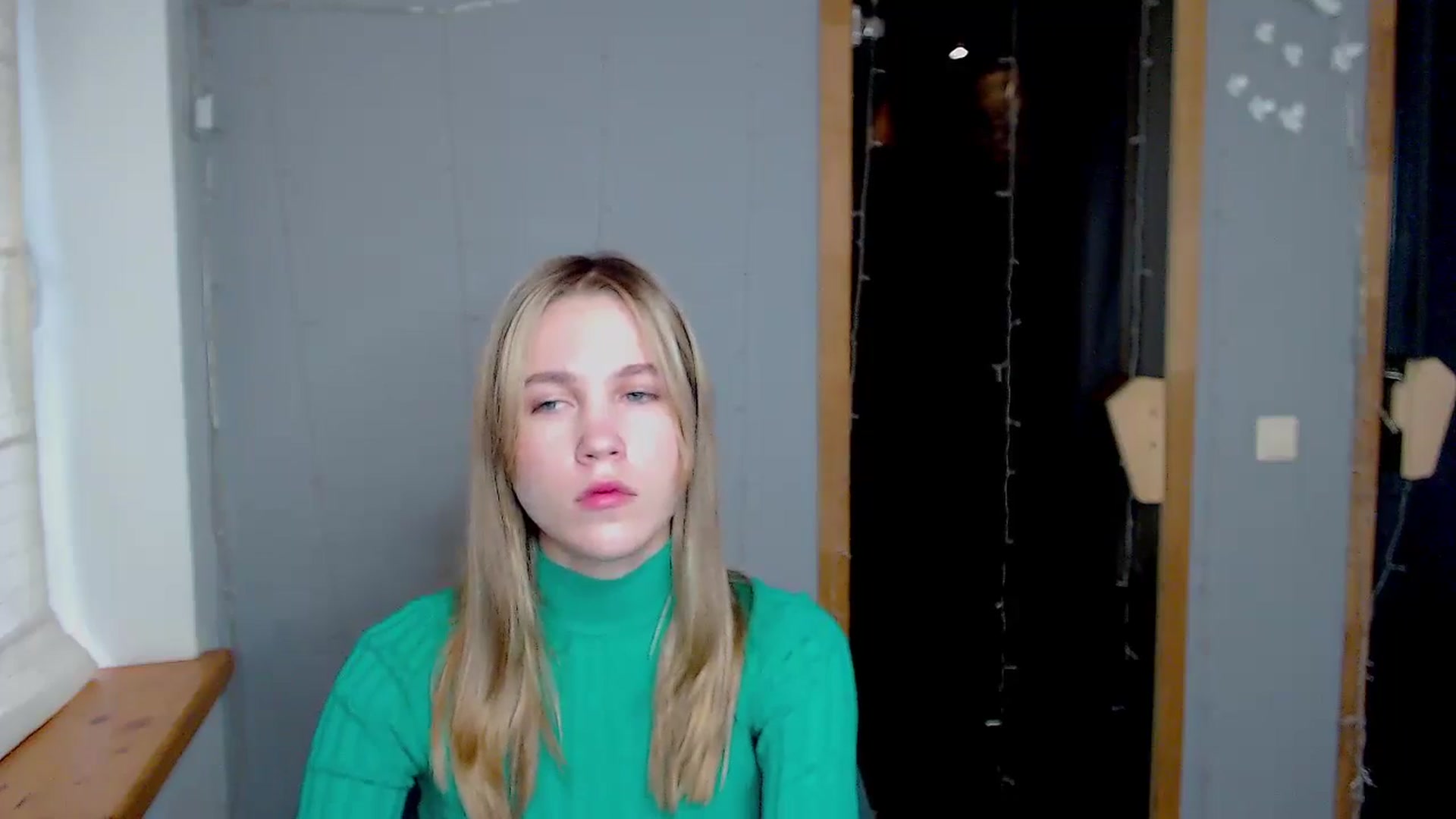 Gallery image thumbnail from Kate_Lewiss's myfreecams stream on, 11/10/2024, 09:49 image 17 of 20