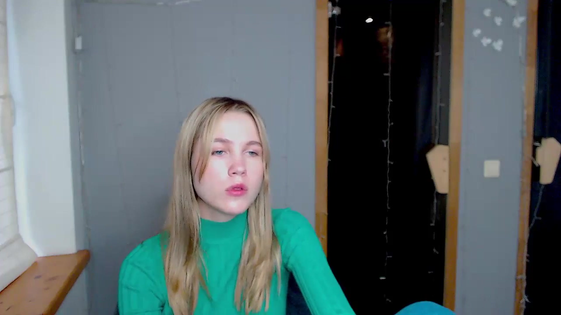 Gallery image thumbnail from Kate_Lewiss's myfreecams stream on, 11/10/2024, 09:49 image 15 of 20