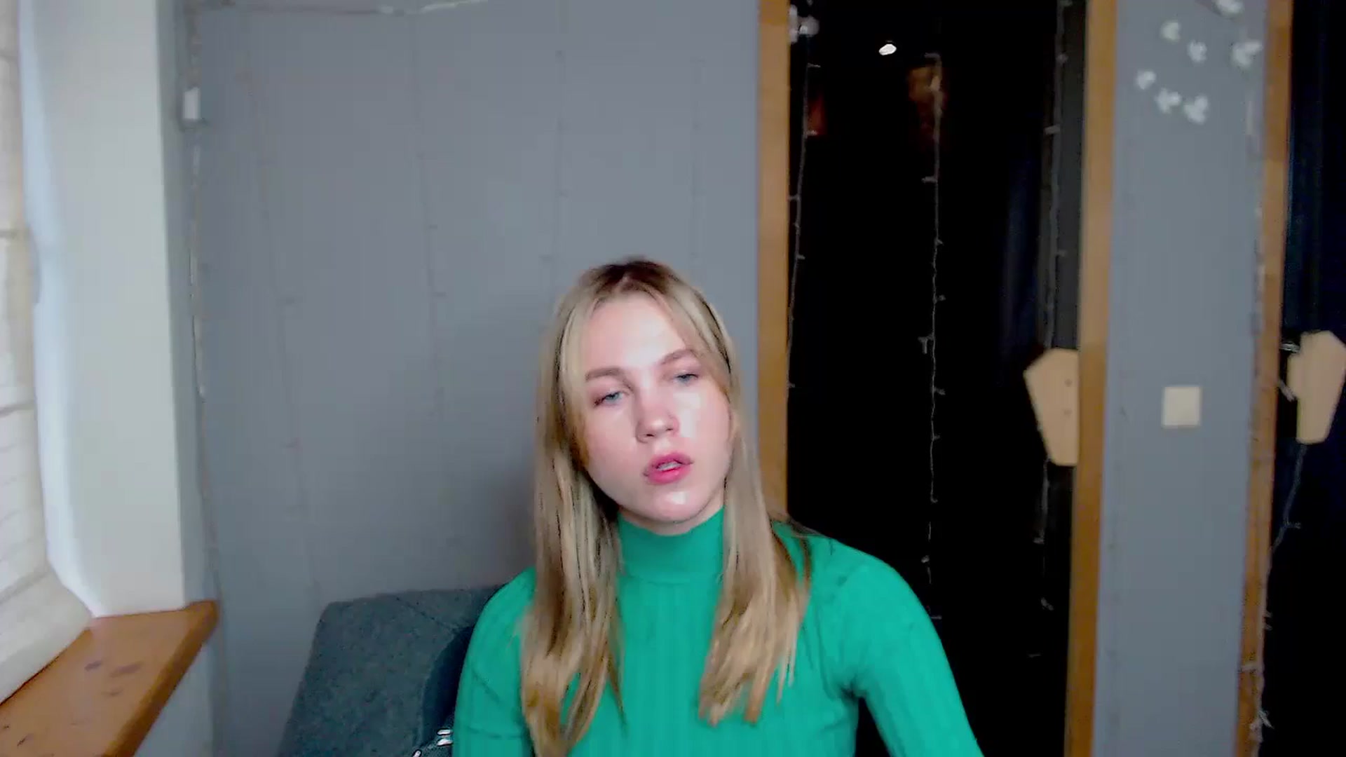 Gallery image thumbnail from Kate_Lewiss's myfreecams stream on, 11/10/2024, 10:02 image 1 of 20