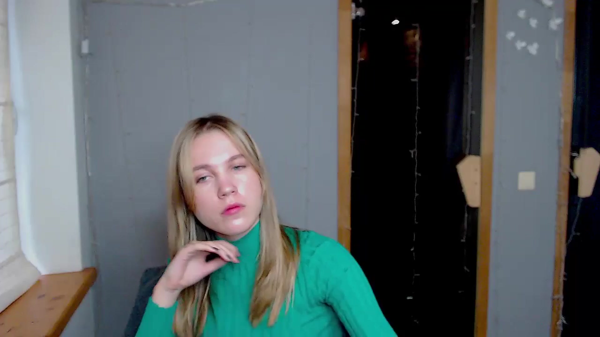Gallery image thumbnail from Kate_Lewiss's myfreecams stream on, 11/10/2024, 10:02 image 5 of 20