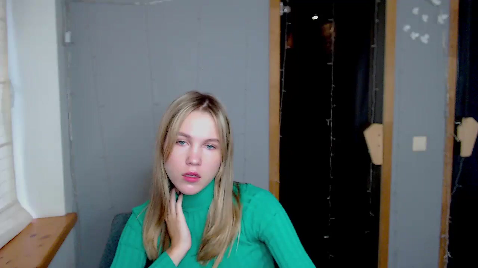 Gallery image thumbnail from Kate_Lewiss's myfreecams stream on, 11/10/2024, 10:02 image 8 of 20