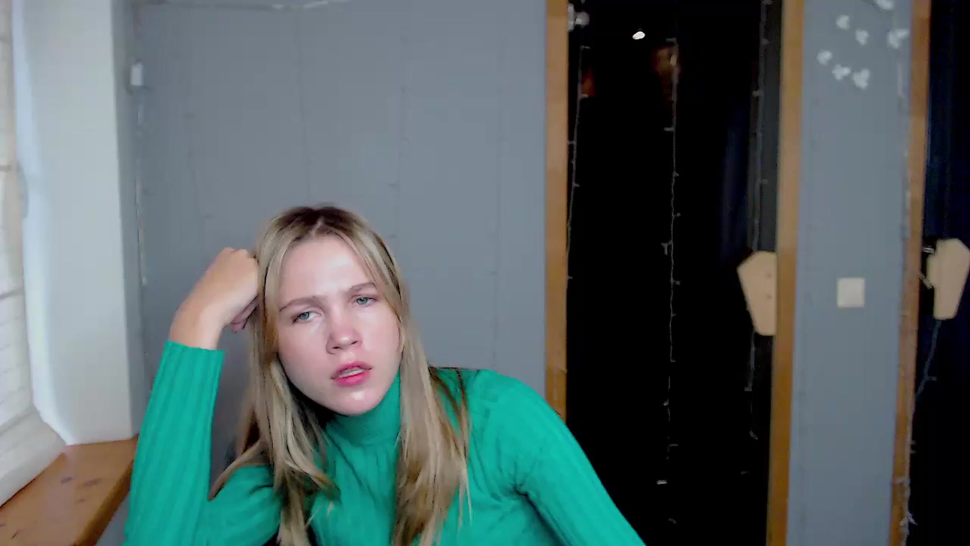 Gallery image thumbnail from Kate_Lewiss's myfreecams stream on, 11/10/2024, 10:02 image 20 of 20