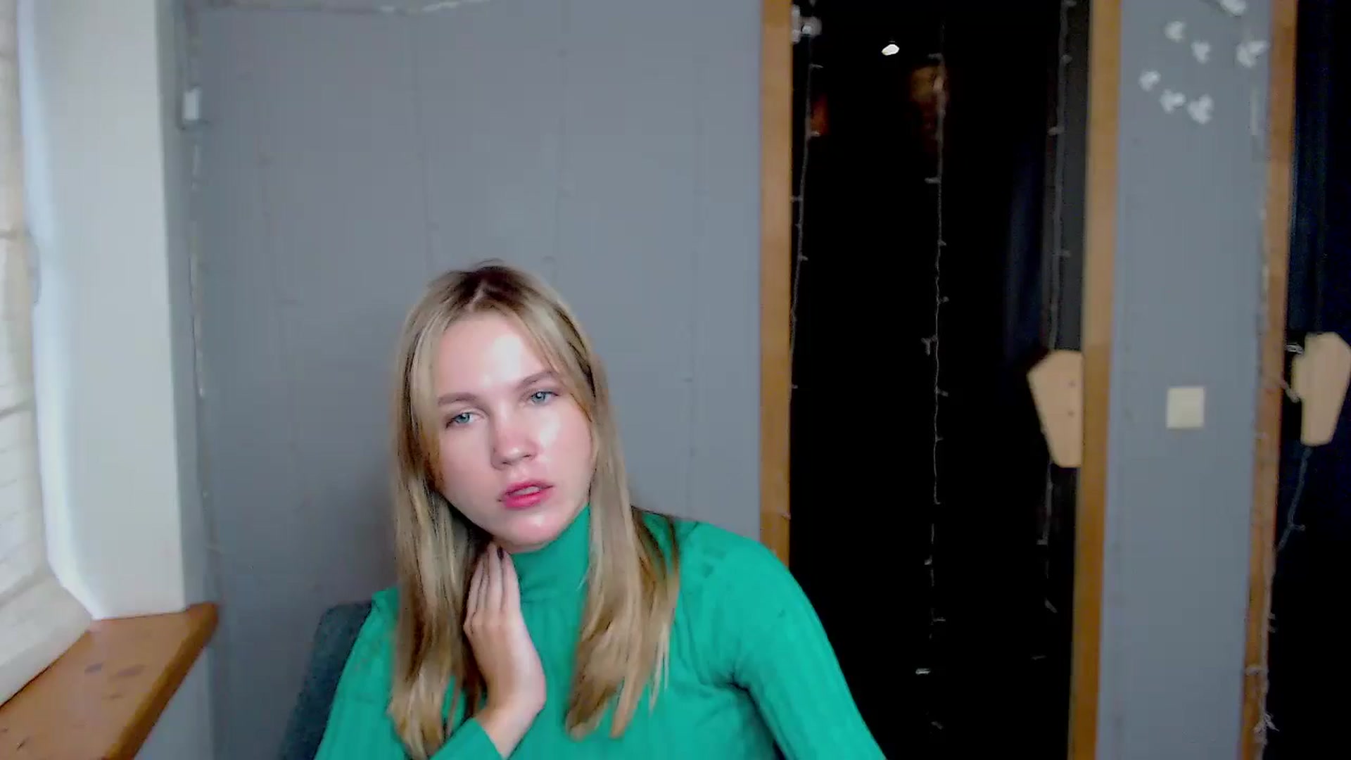 Gallery image thumbnail from Kate_Lewiss's myfreecams stream on, 11/10/2024, 10:02 image 11 of 20