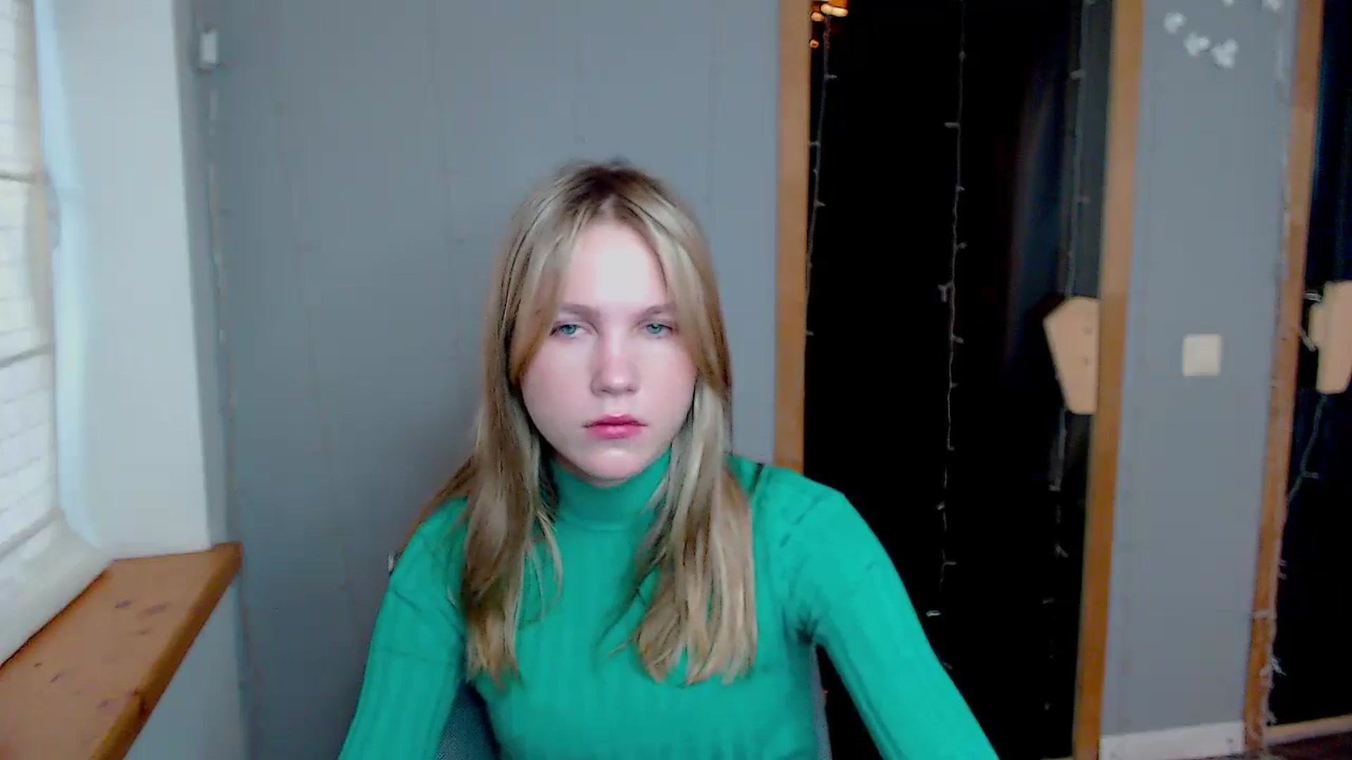 Gallery image thumbnail from Kate_Lewiss's myfreecams stream on, 11/12/2024, 09:16 image 3 of 20