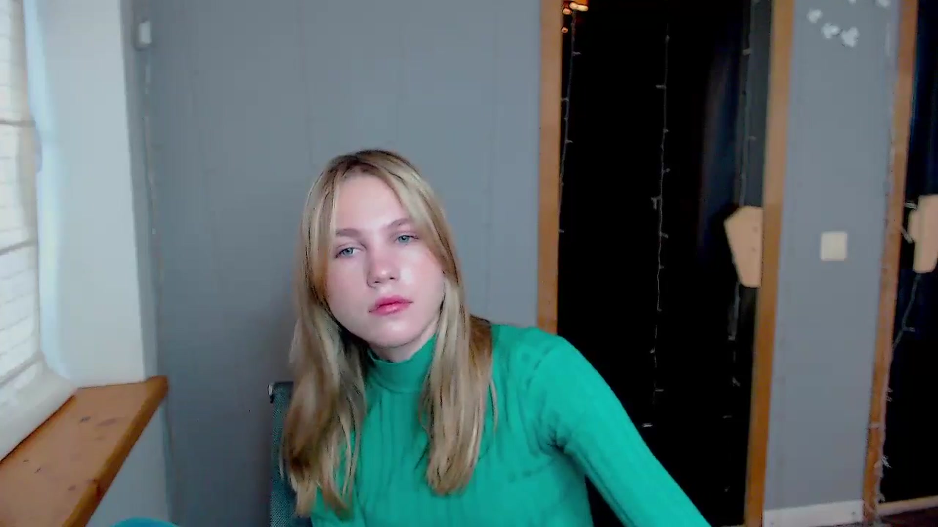Gallery image thumbnail from Kate_Lewiss's myfreecams stream on, 11/12/2024, 09:16 image 6 of 20