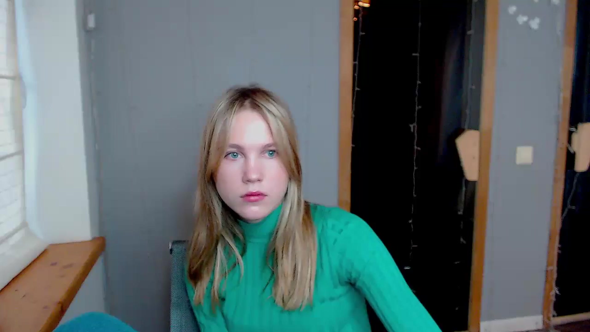 Gallery image thumbnail from Kate_Lewiss's myfreecams stream on, 11/12/2024, 09:16 image 5 of 20