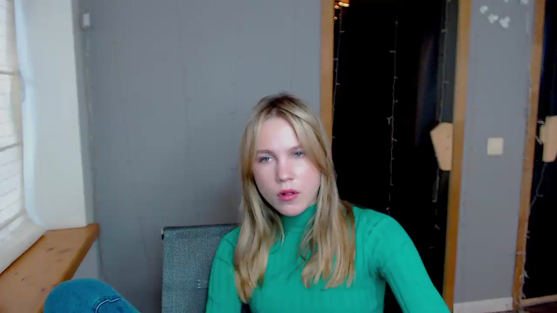 Gallery image thumbnail from Kate_Lewiss's myfreecams stream on, 11/12/2024, 09:16 image 10 of 20