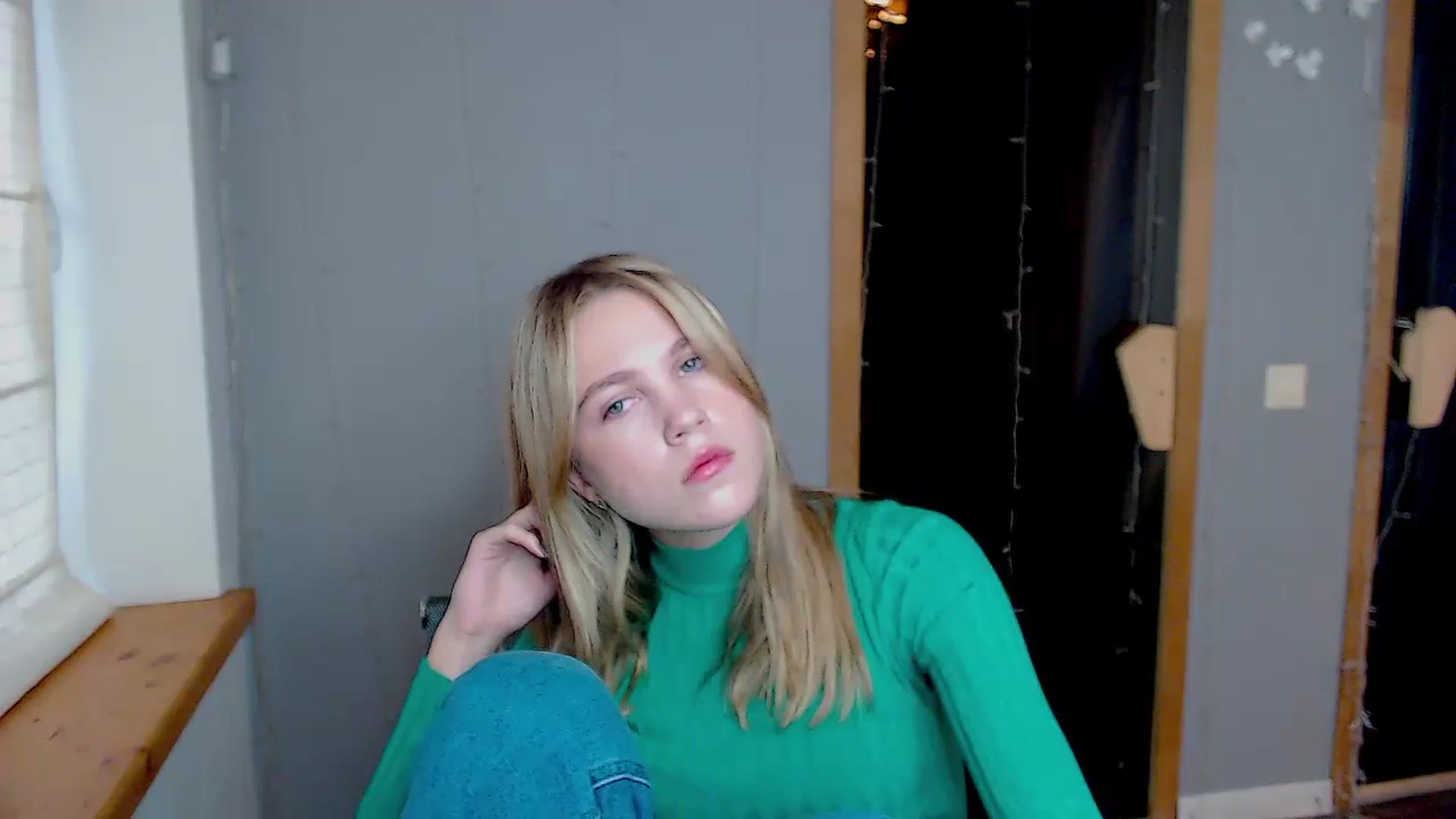 Gallery image thumbnail from Kate_Lewiss's myfreecams stream on, 11/12/2024, 09:16 image 20 of 20