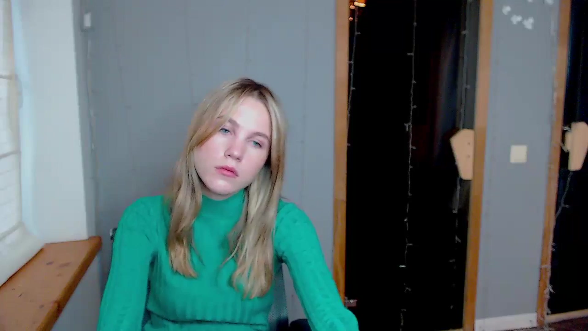 Gallery image thumbnail from Kate_Lewiss's myfreecams stream on, 11/12/2024, 12:12 image 5 of 20