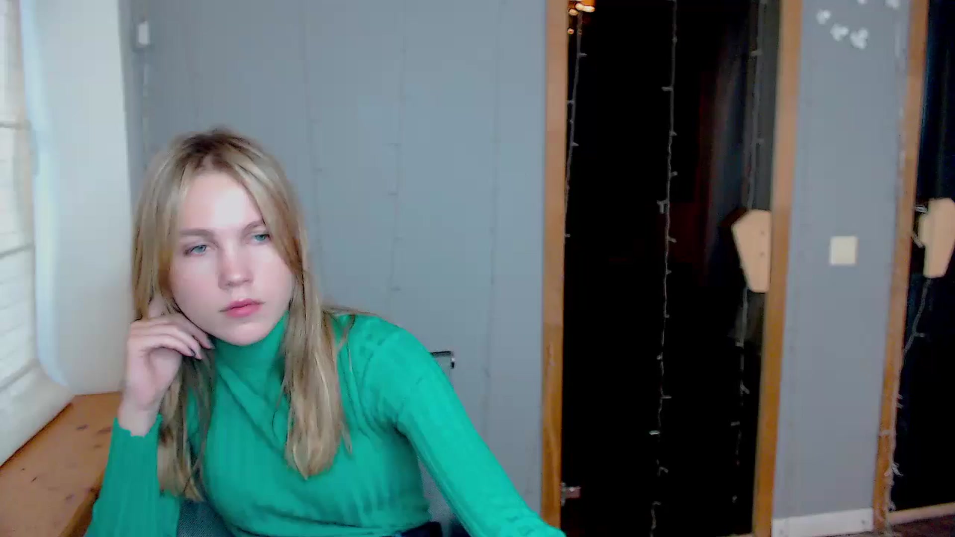 Gallery image thumbnail from Kate_Lewiss's myfreecams stream on, 11/12/2024, 12:12 image 1 of 20