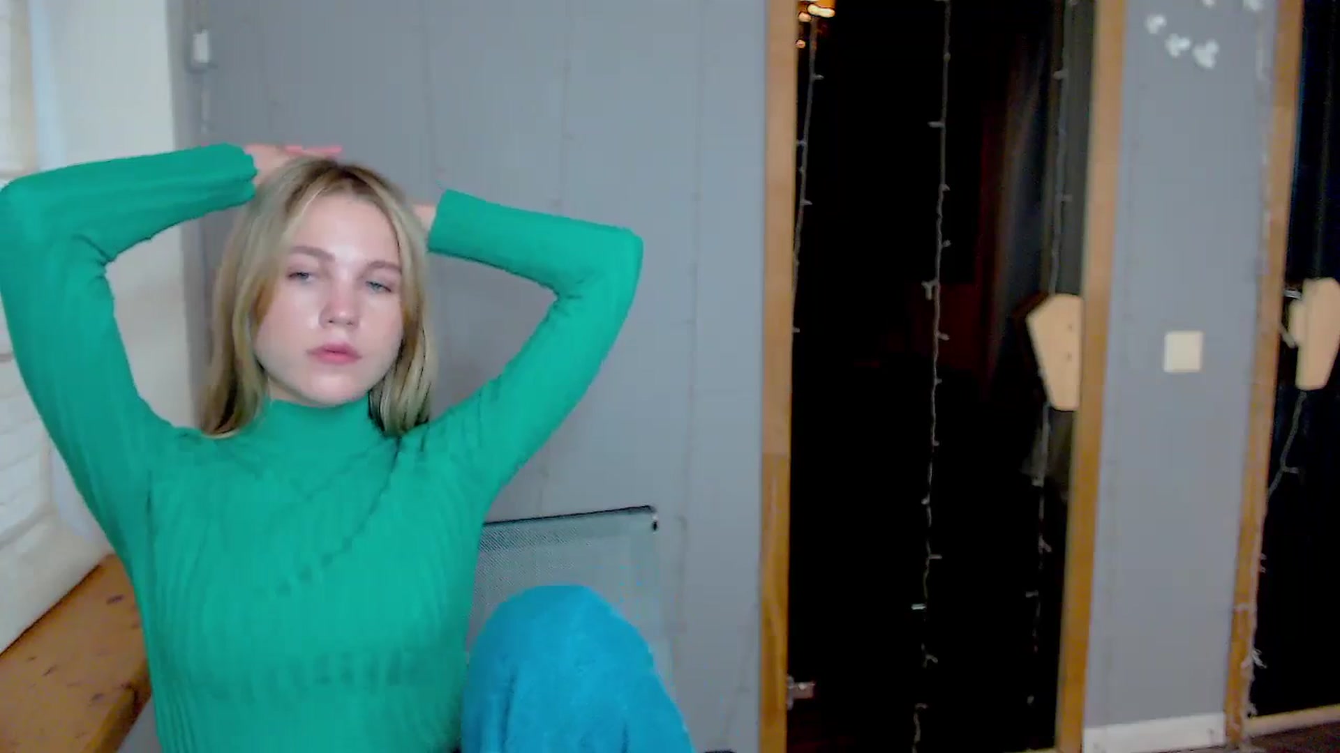 Gallery image thumbnail from Kate_Lewiss's myfreecams stream on, 11/12/2024, 12:12 image 14 of 20