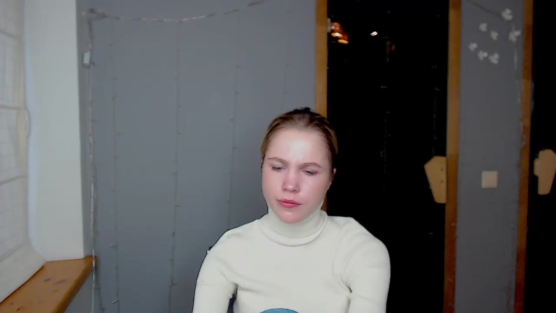 Gallery image thumbnail from Kate_Lewiss's myfreecams stream on, 11/18/2024, 07:27 image 3 of 20