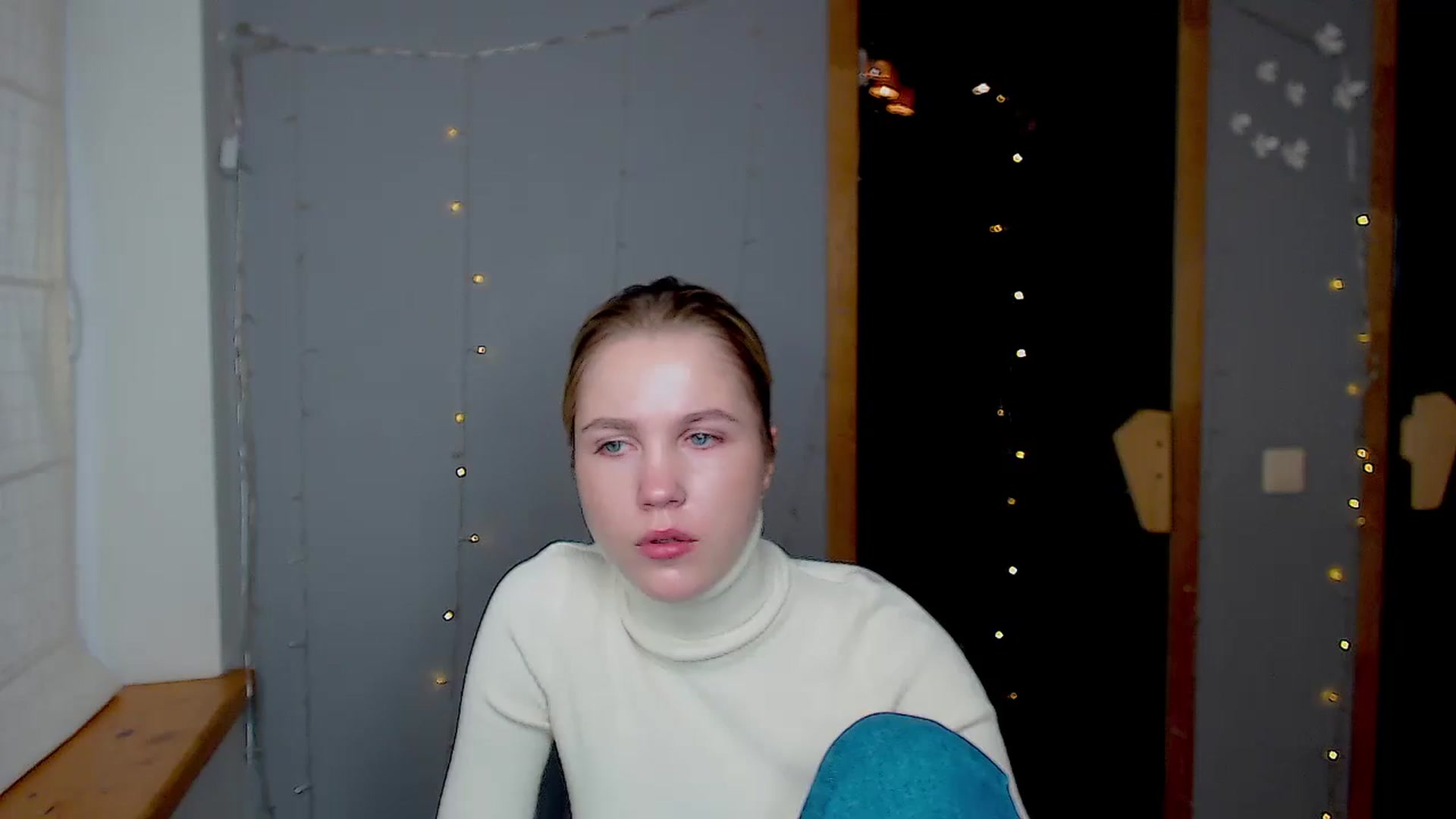Gallery image thumbnail from Kate_Lewiss's myfreecams stream on, 11/18/2024, 08:08 image 1 of 20
