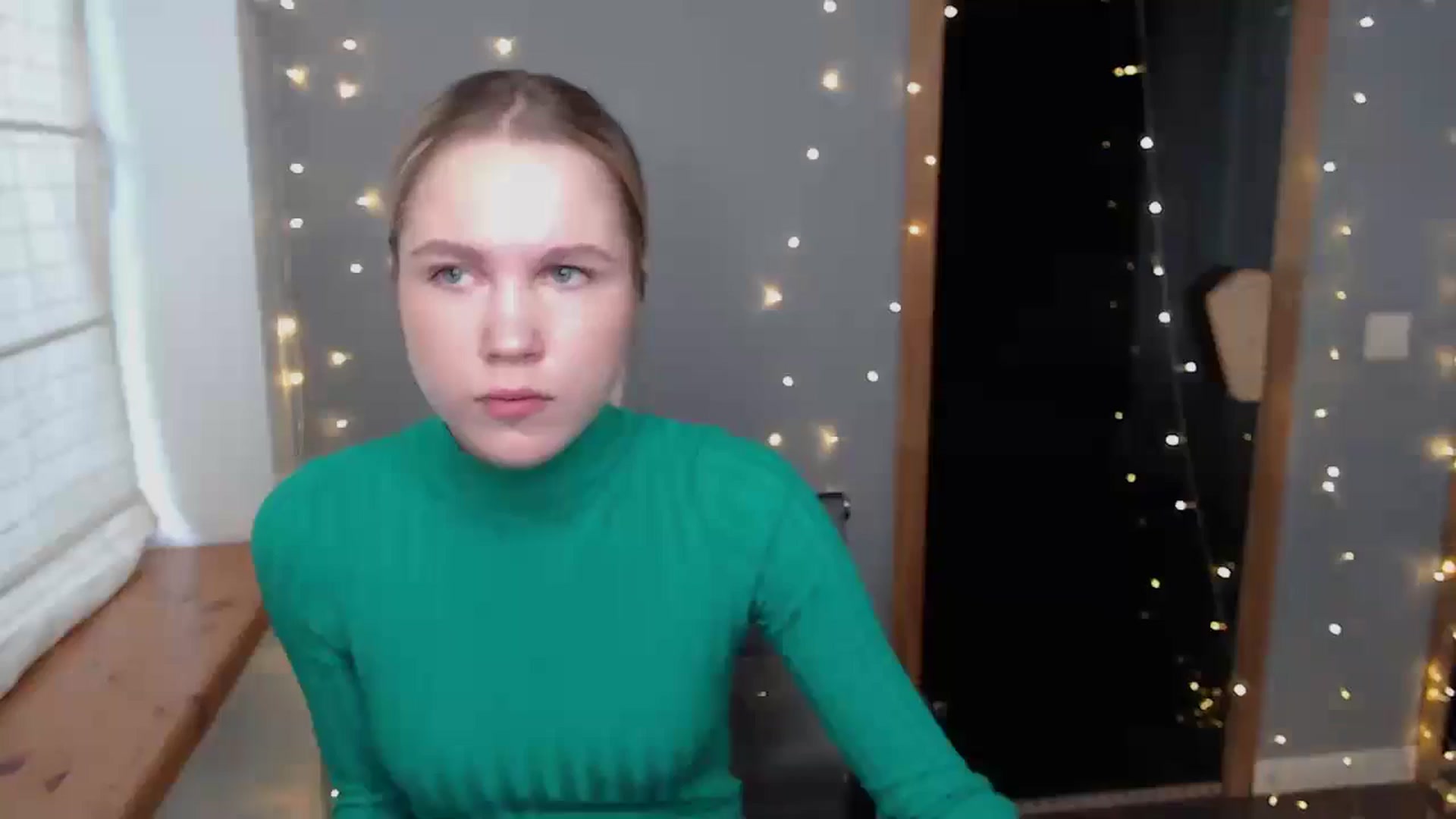 Gallery image thumbnail from Kate_Lewiss's myfreecams stream on, 11/20/2024, 07:36 image 4 of 20