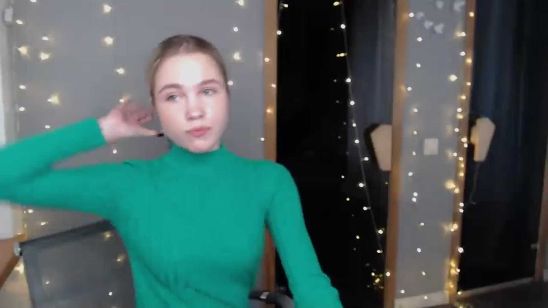 Gallery image thumbnail from Kate_Lewiss's myfreecams stream on, 11/20/2024, 07:36 image 15 of 20