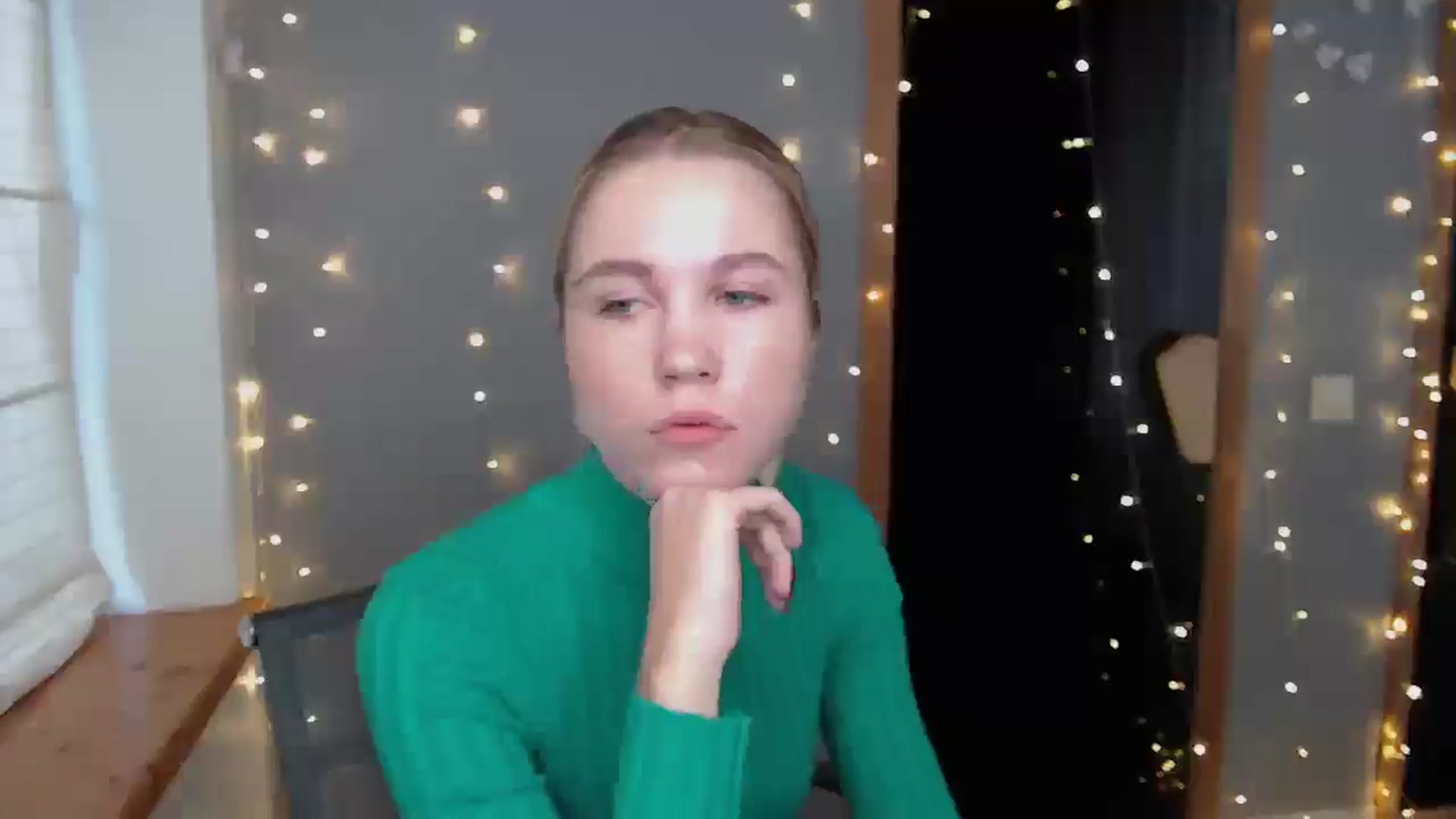 Gallery image thumbnail from Kate_Lewiss's myfreecams stream on, 11/20/2024, 07:36 image 18 of 20