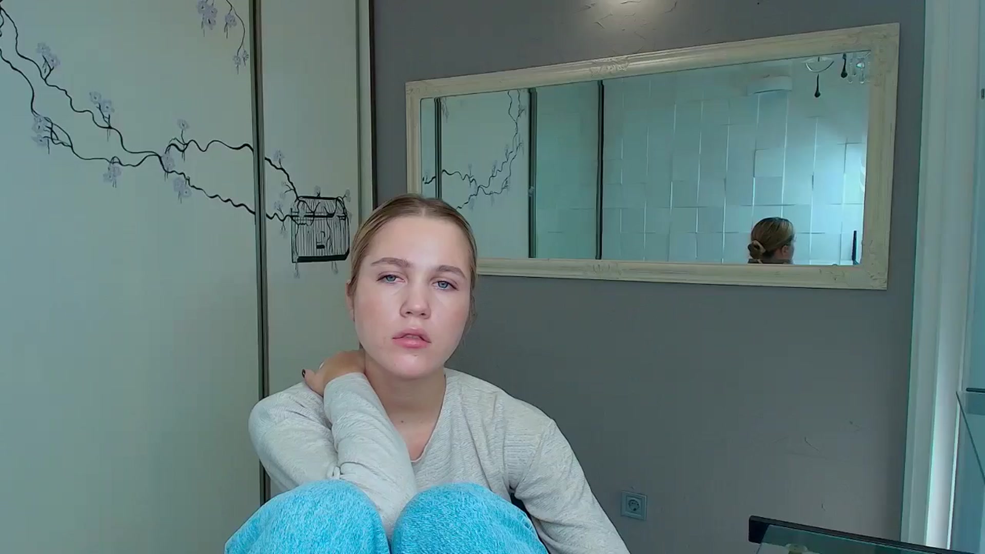 Gallery image thumbnail from Kate_Lewiss's myfreecams stream on, 11/22/2024, 08:01 image 6 of 20