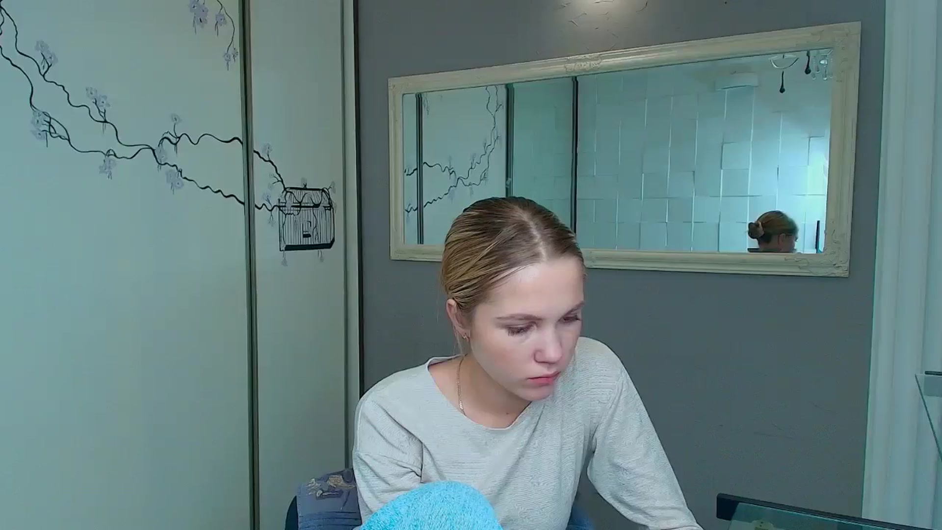 Gallery image thumbnail from Kate_Lewiss's myfreecams stream on, 11/22/2024, 09:58 image 10 of 20