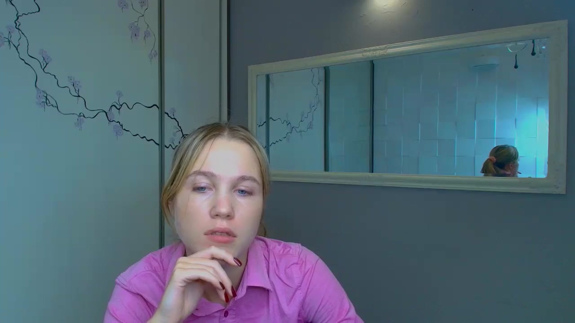 Gallery image thumbnail from Kate_Lewiss's myfreecams stream on, 11/25/2024, 10:37 image 12 of 20