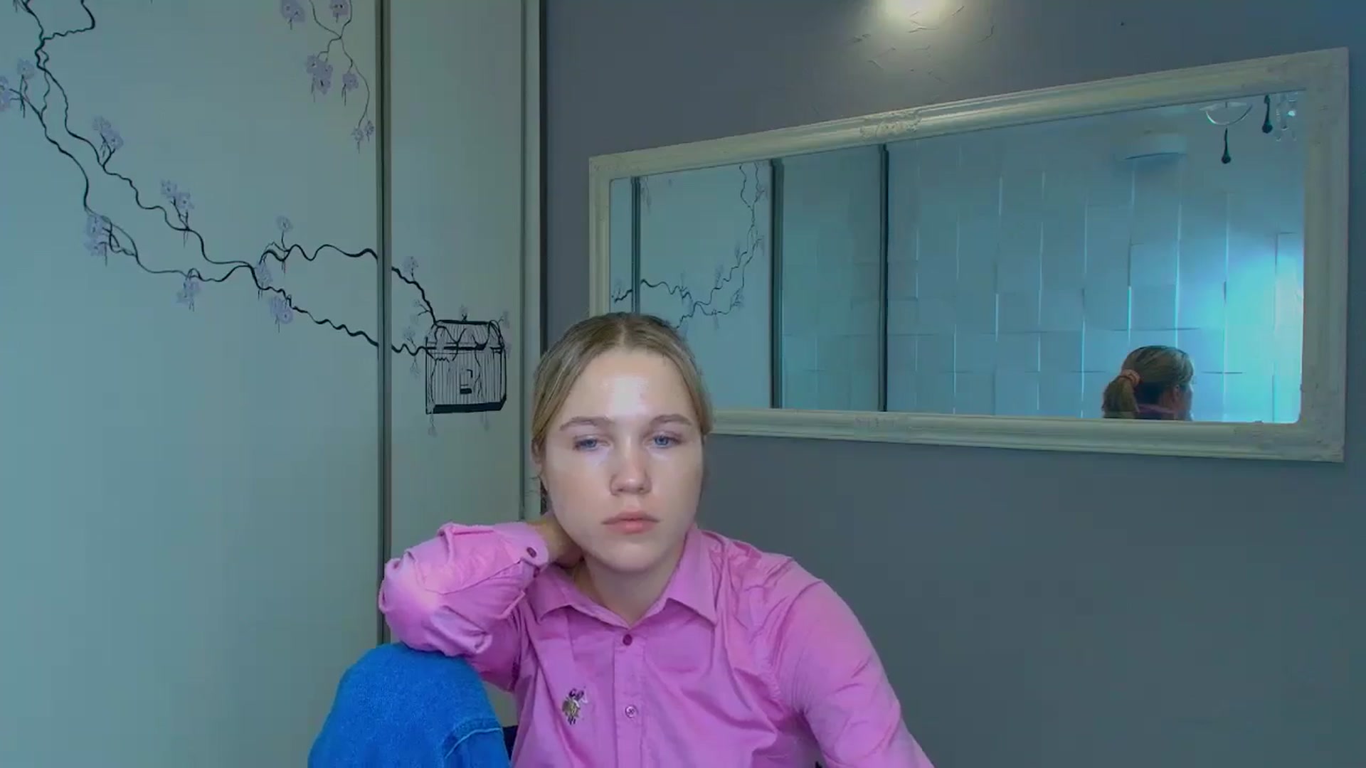 Gallery image thumbnail from Kate_Lewiss's myfreecams stream on, 11/25/2024, 10:37 image 20 of 20