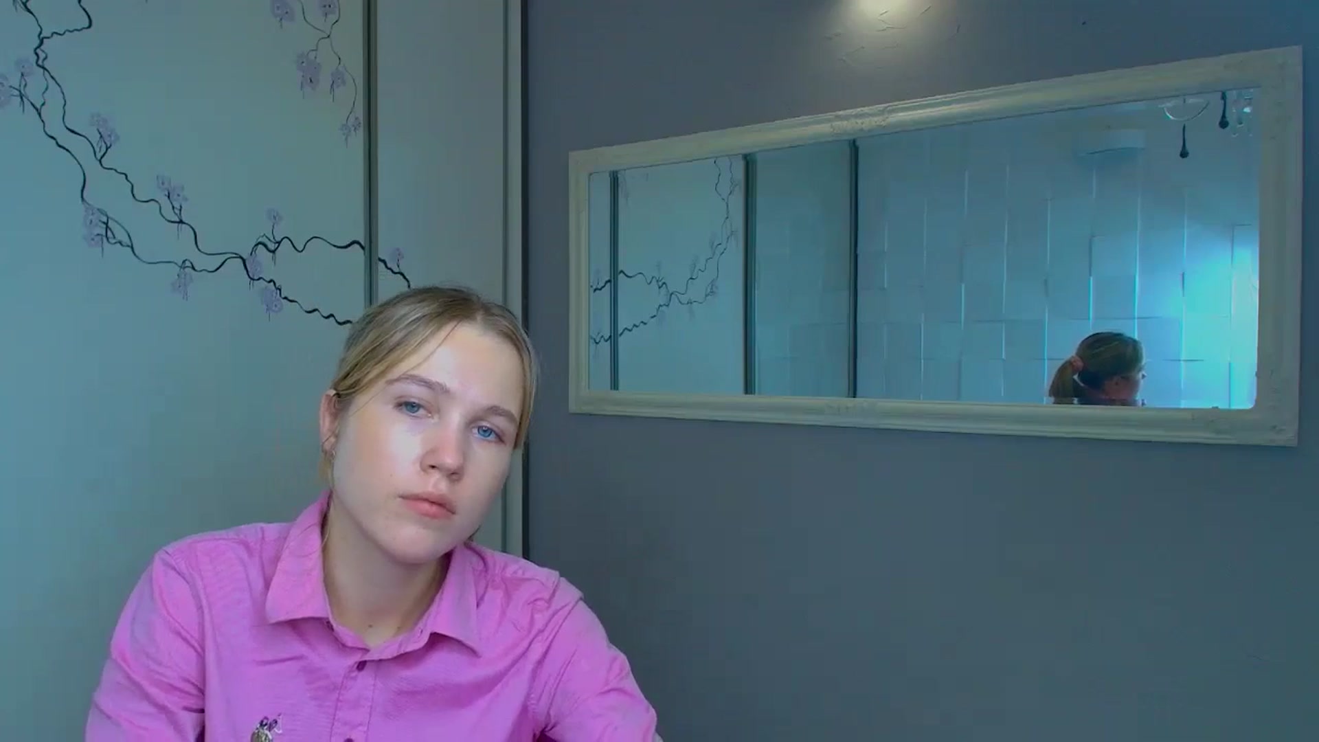 Gallery image thumbnail from Kate_Lewiss's myfreecams stream on, 11/25/2024, 12:07 image 12 of 20