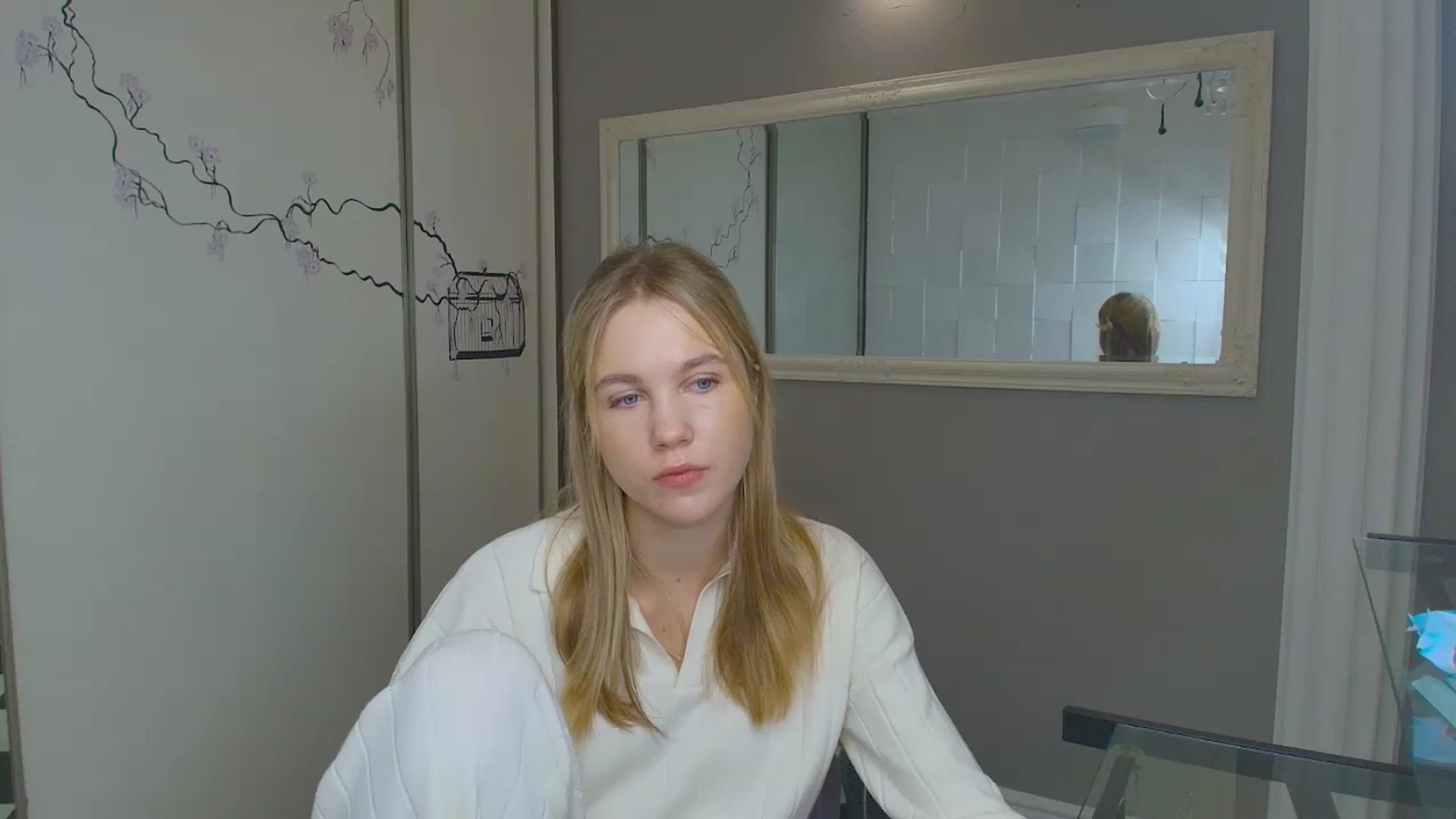 Gallery image thumbnail from Kate_Lewiss's myfreecams stream on, 11/26/2024, 08:20 image 11 of 20