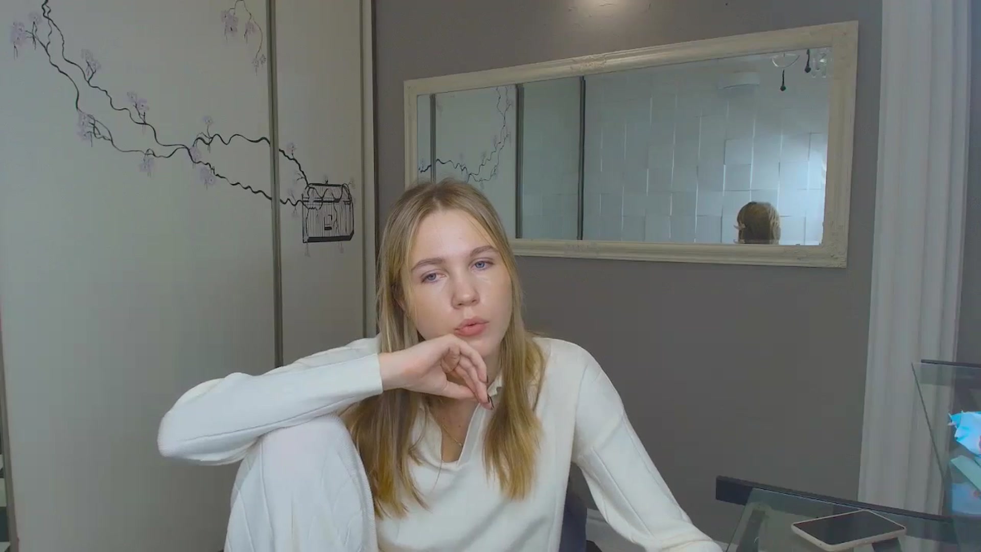 Gallery image thumbnail from Kate_Lewiss's myfreecams stream on, 11/26/2024, 09:19 image 9 of 20