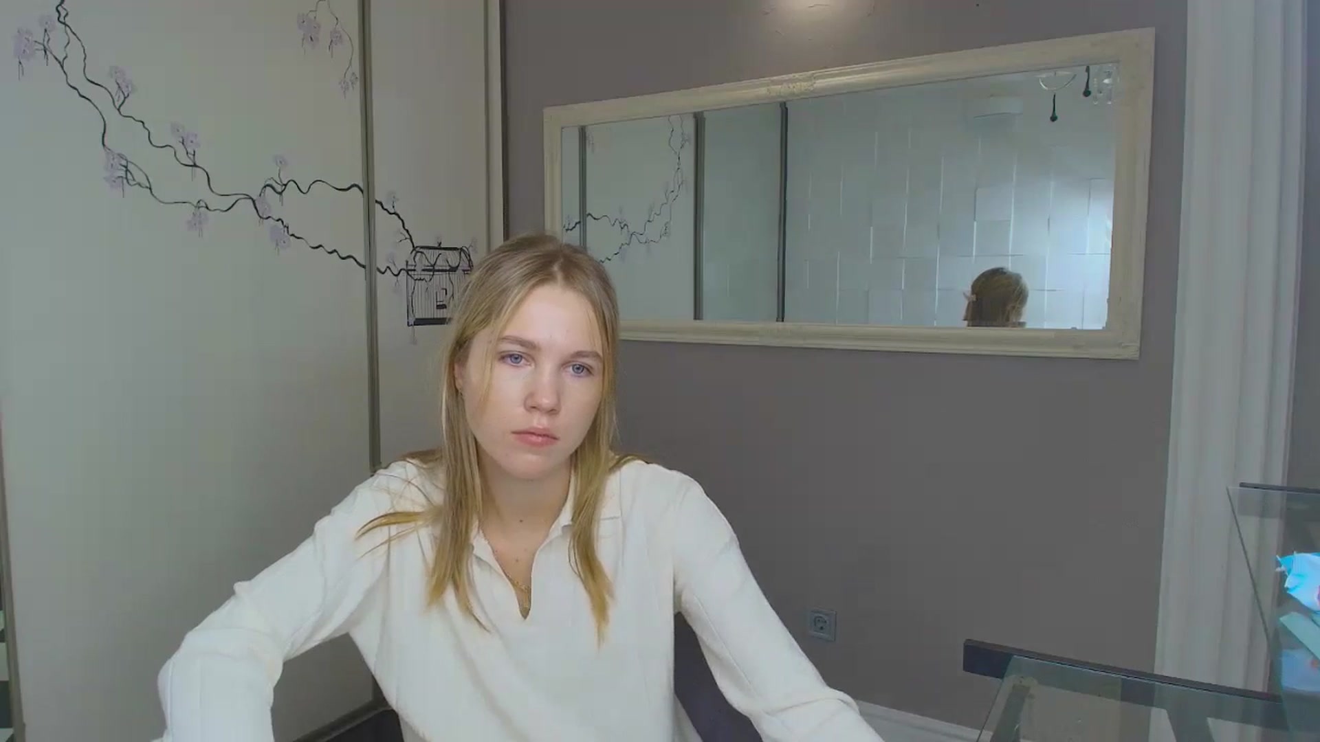 Gallery image thumbnail from Kate_Lewiss's myfreecams stream on, 11/26/2024, 09:19 image 18 of 20