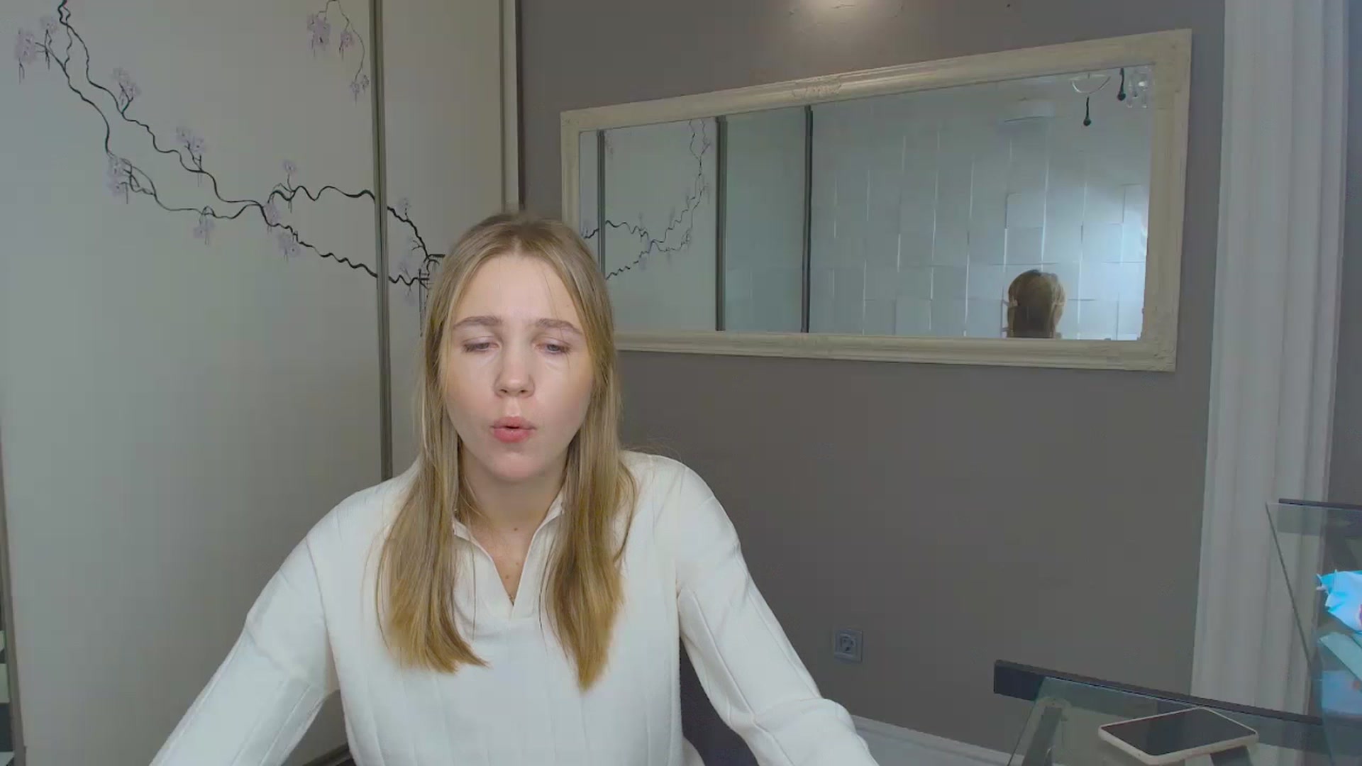 Gallery image thumbnail from Kate_Lewiss's myfreecams stream on, 11/26/2024, 09:19 image 1 of 20