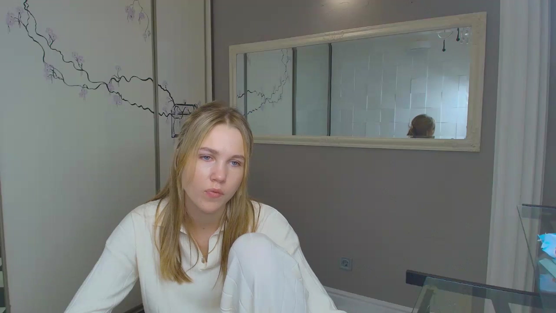Gallery image thumbnail from Kate_Lewiss's myfreecams stream on, 11/26/2024, 10:47 image 20 of 20