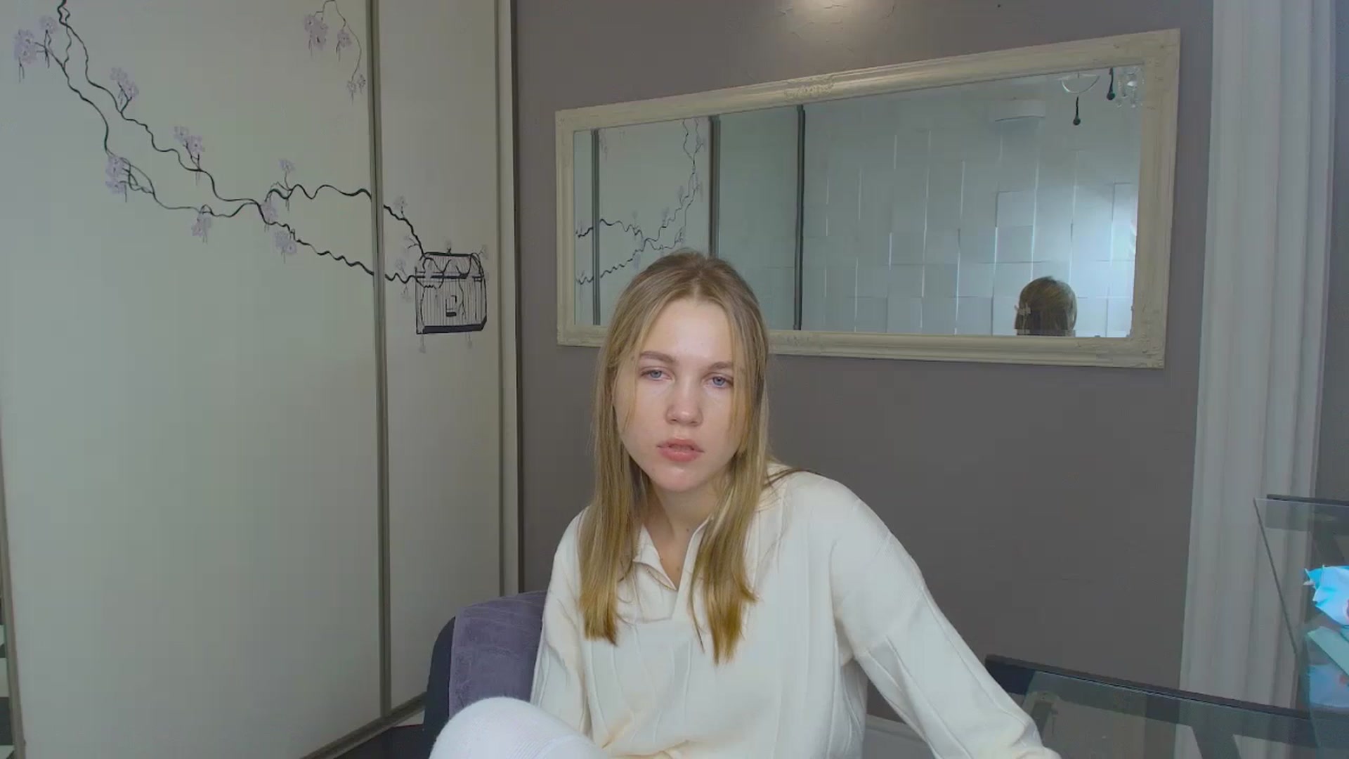 Gallery image thumbnail from Kate_Lewiss's myfreecams stream on, 11/26/2024, 10:47 image 8 of 20