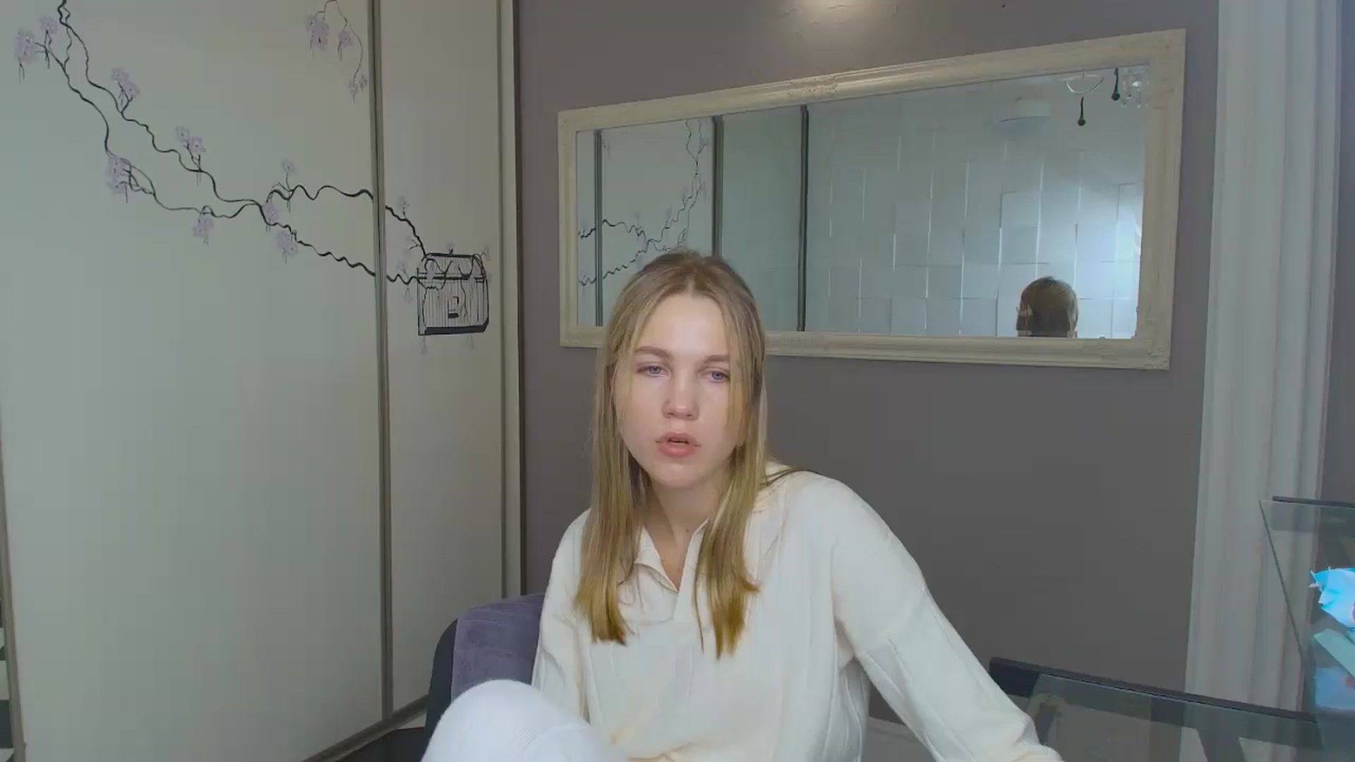 Gallery image thumbnail from Kate_Lewiss's myfreecams stream on, 11/26/2024, 10:47 image 6 of 20