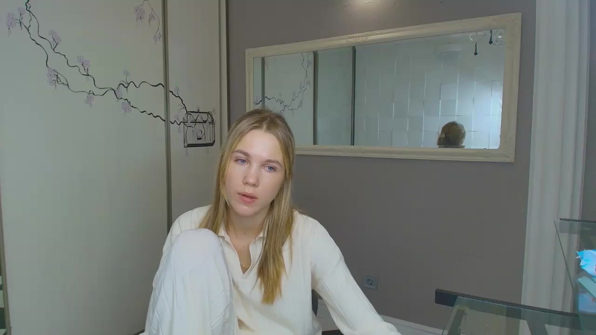 Gallery image thumbnail from Kate_Lewiss's myfreecams stream on, 11/26/2024, 11:29 image 6 of 20