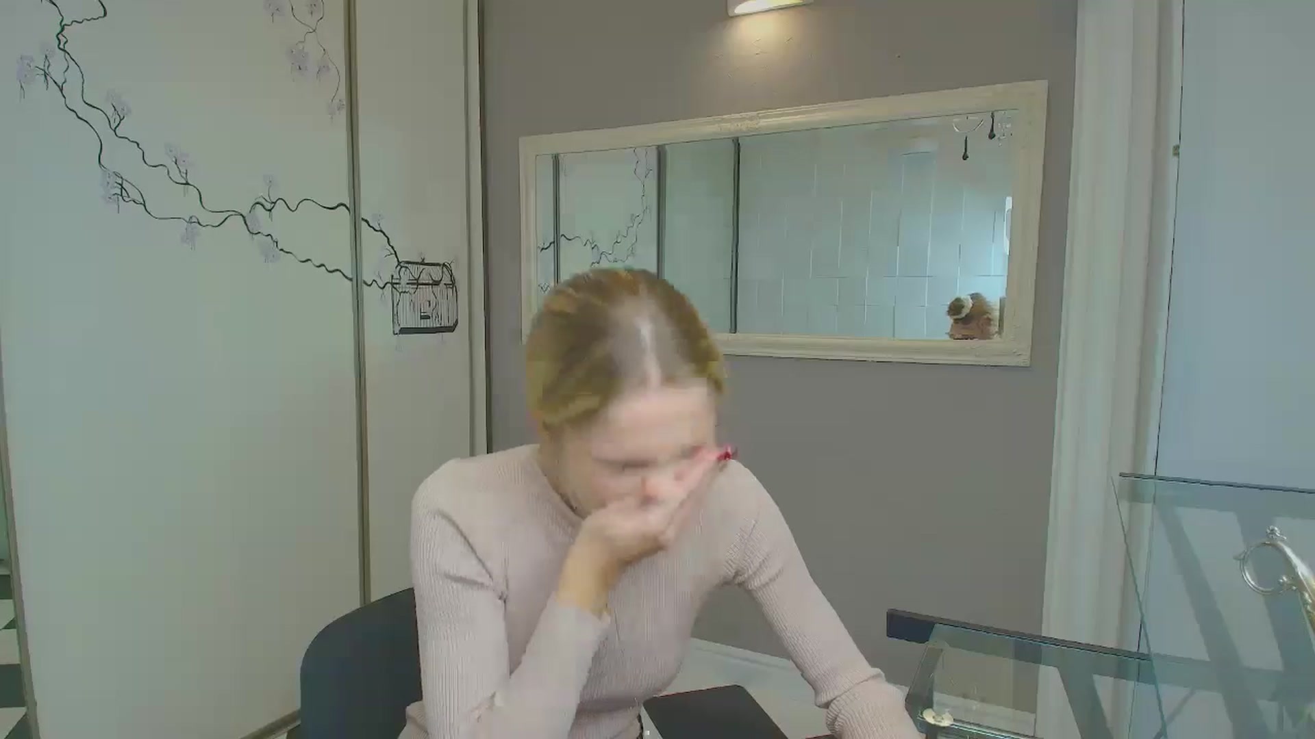 Gallery image thumbnail from Kate_Lewiss's myfreecams stream on, 12/06/2024, 11:02 image 13 of 20