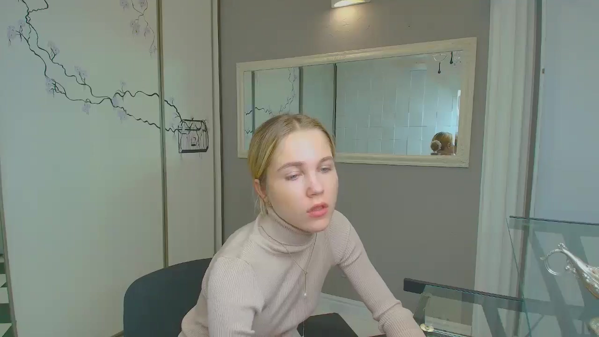 Gallery image thumbnail from Kate_Lewiss's myfreecams stream on, 12/06/2024, 12:03 image 19 of 20
