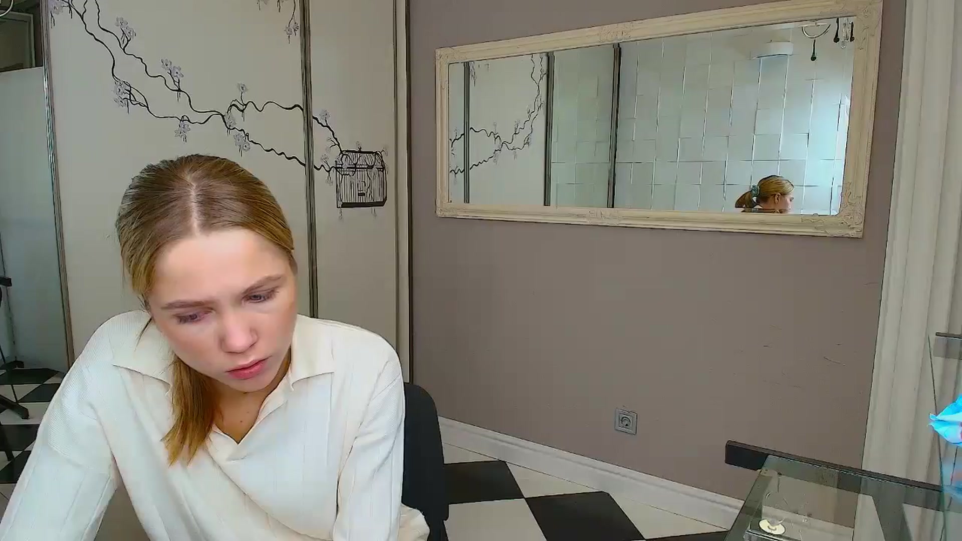 Gallery image thumbnail from Kate_Lewiss's myfreecams stream on, 12/10/2024, 11:07 image 1 of 20